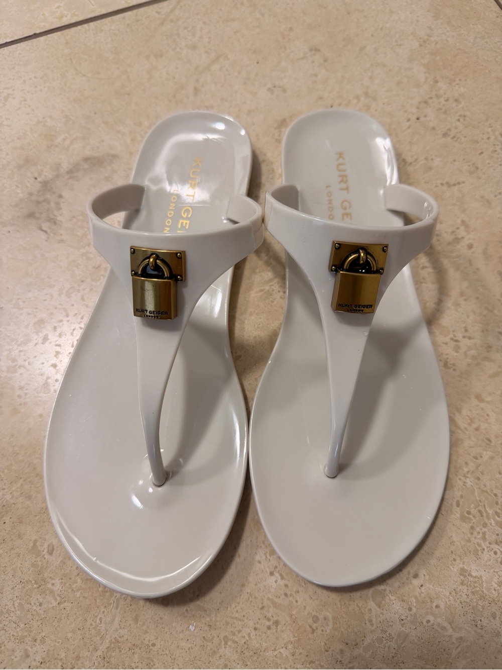 Kurt Geiger Brixton Jelly Sandals with Gold Lock Detail size 37 (US 7)
